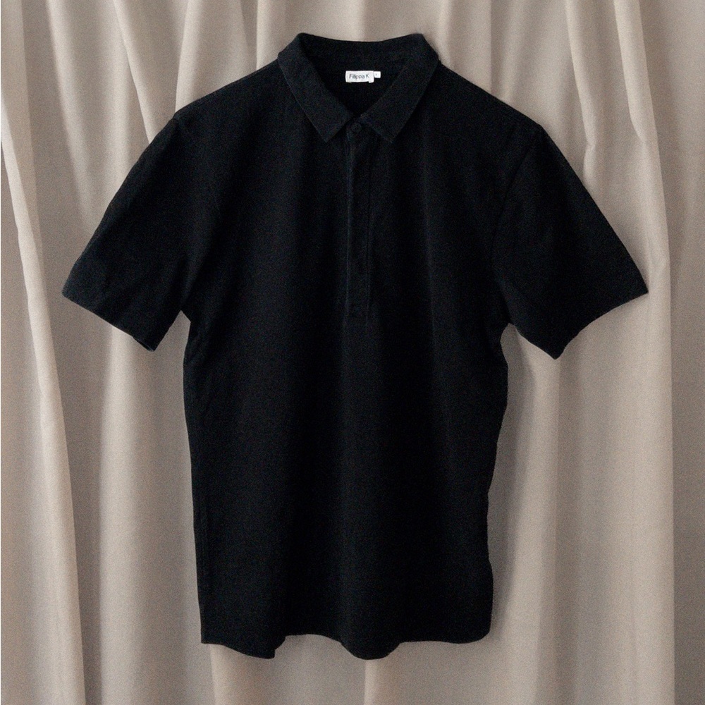 Filippa K • Deep Neck Cotton Polo • Black